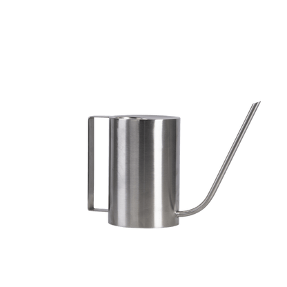 zalivalka veljasta nerjaveča
